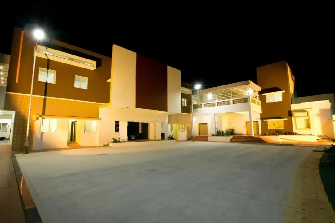 Take a Virtual Walkthrough of our Center