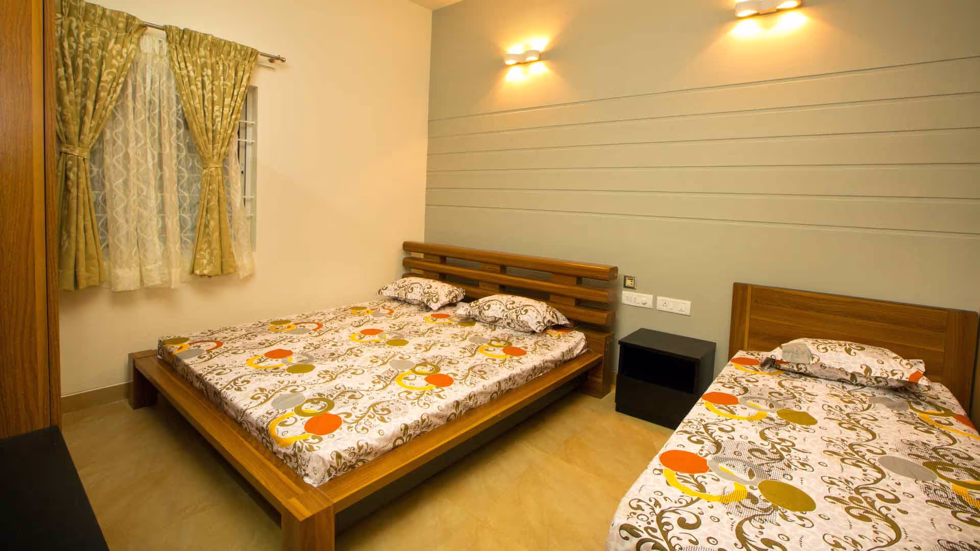 A Glimpse of the Centre